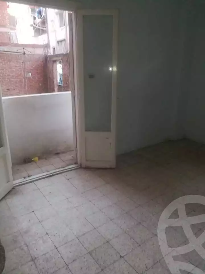 https://aqarmap.com.eg/en/listing/6120276-for-sale-alexandria-moharram-bey-aref-st