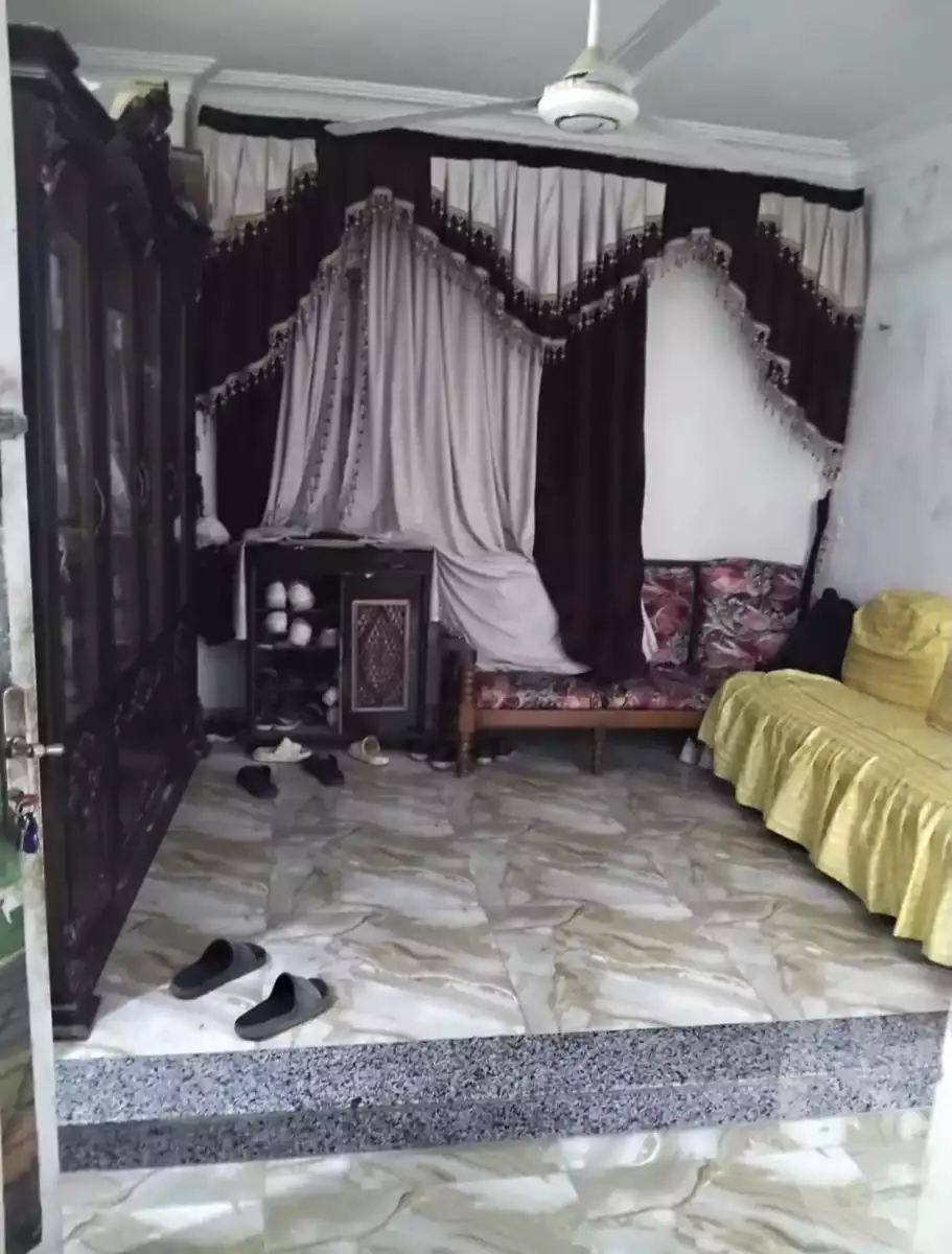 https://aqarmap.com.eg/en/listing/6121228-for-sale-cairo-ain-shams-ain-shams-el-sharkia-el-eshrein-stt
