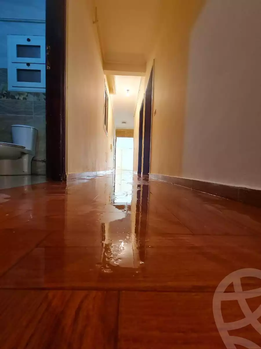 https://aqarmap.com.eg/ar/listing/6122399-for-rent-cairo-new-cairo-ganob-el-akadamiya-abd-el-malek-ibn-marwan-st