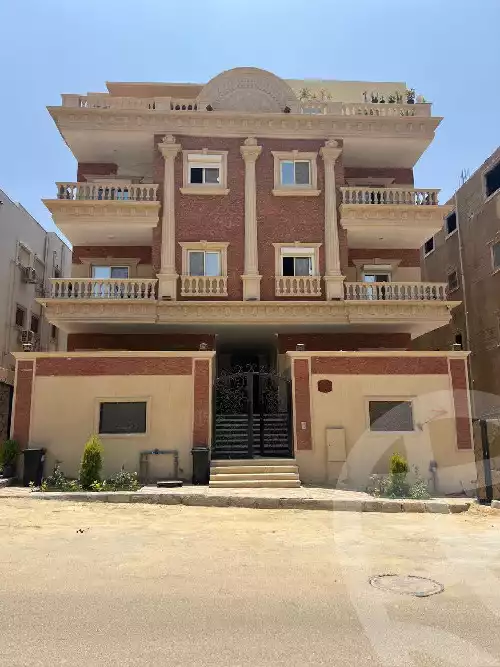 https://aqarmap.com.eg/en/listing/6122862-for-sale-cairo-new-cairo-compounds-kmbwnd-ldf-lwtny