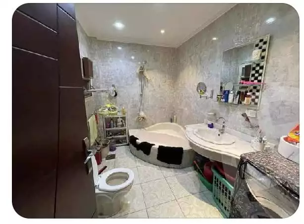 https://aqarmap.com.eg/en/listing/6123097-for-sale-cairo-ain-shams-jsr-lswys