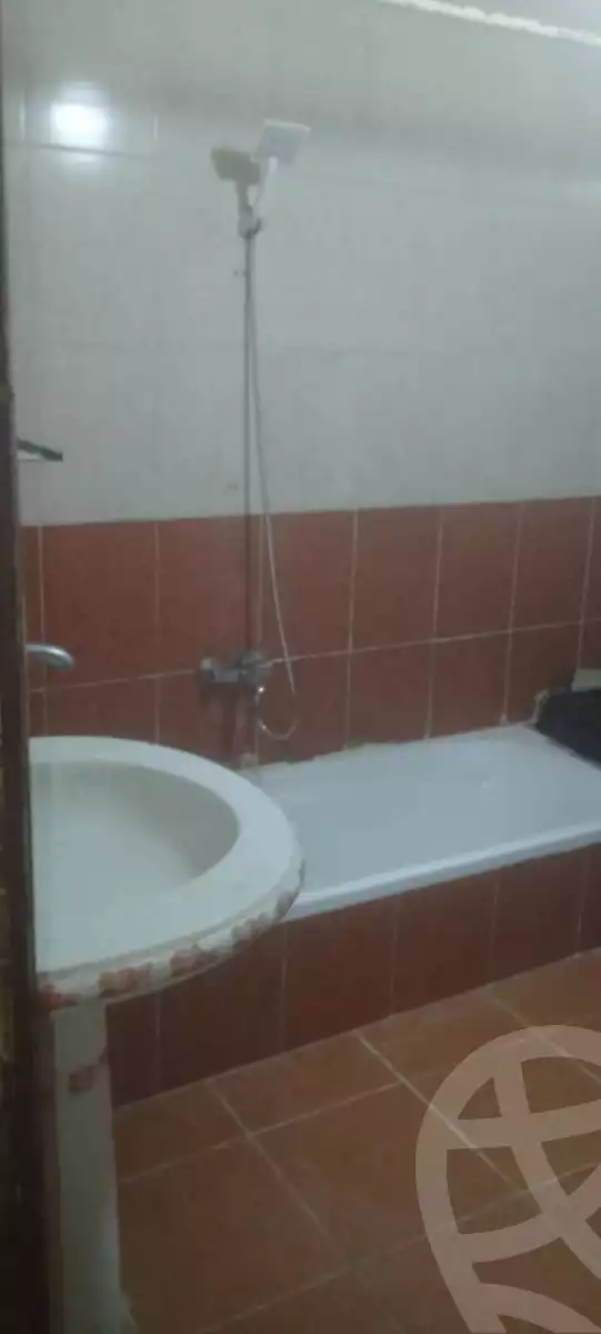 https://aqarmap.com.eg/ar/listing/6123512-for-sale-alexandria-l-jmy-el-hanouvel-el-salam-st