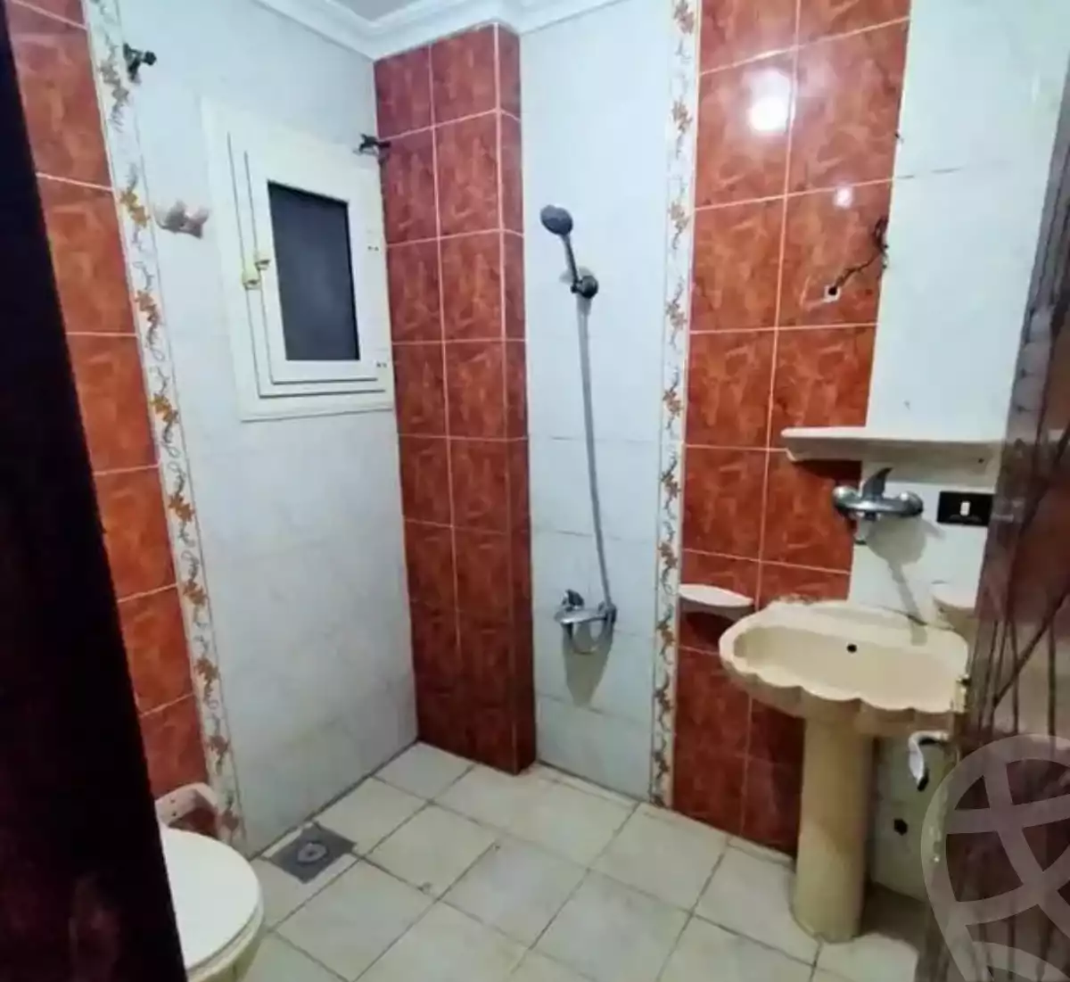 https://aqarmap.com.eg/en/listing/6123890-for-sale-alexandria-lsywf-el-falki