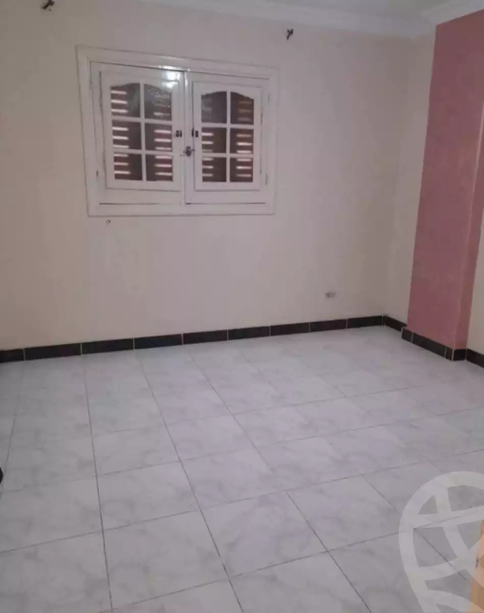https://aqarmap.com.eg/ar/listing/6124070-for-sale-alexandria-moharram-bey-tryq-qn-lswys