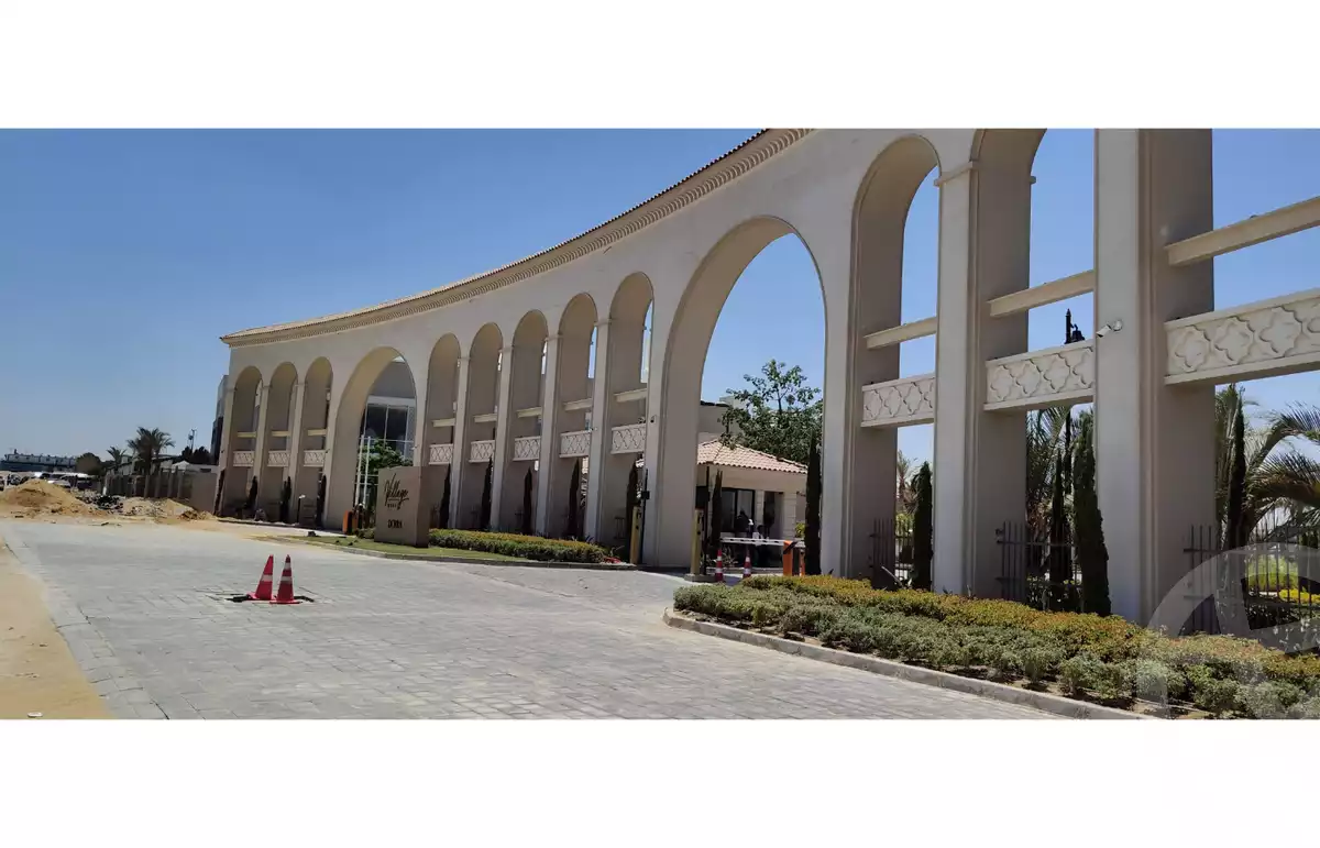 https://aqarmap.com.eg/en/listing/6124722-for-sale-cairo-el-sheikh-zayed-city-compounds-kmbwnd-fyldj-wyst-dr-llttwyr