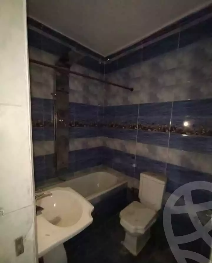 https://aqarmap.com.eg/ar/listing/6124862-for-rent-qalyubia-shubra-el-khaima-el-shareaa-el-gadid-st