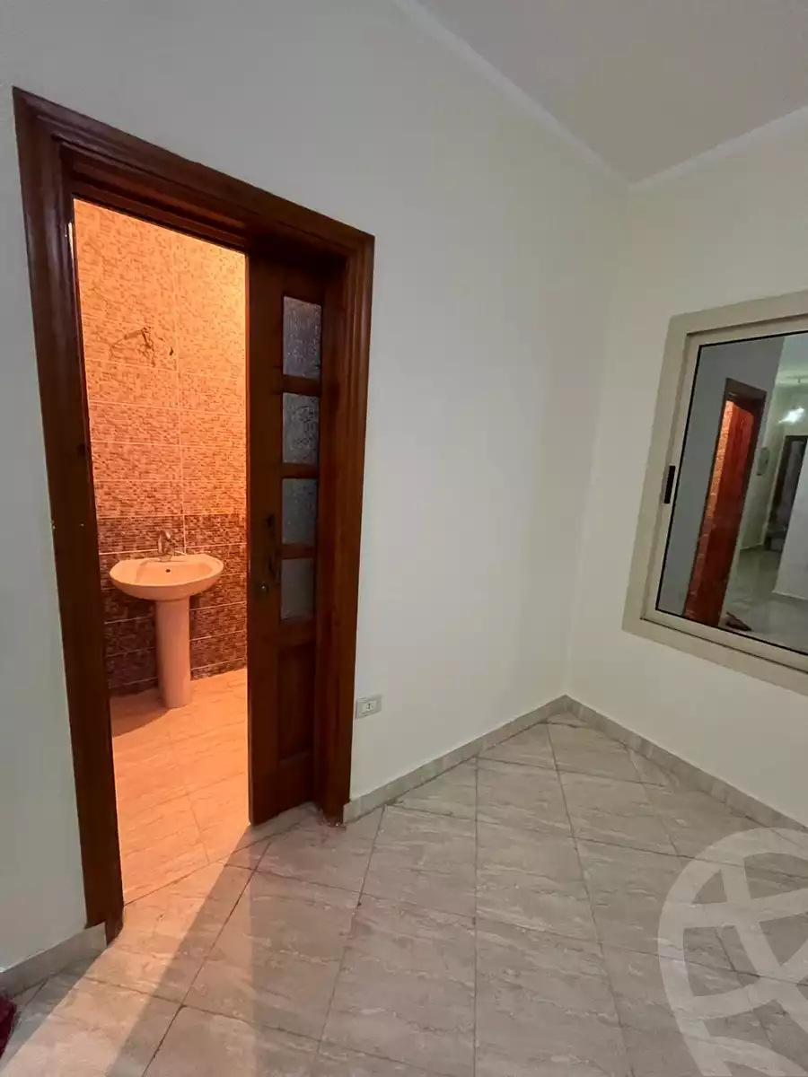 https://aqarmap.com.eg/en/listing/6125108-for-rent-cairo-al-oubour-el-hay-el-taseaa-abd-el-monaem-ibrahim-st
