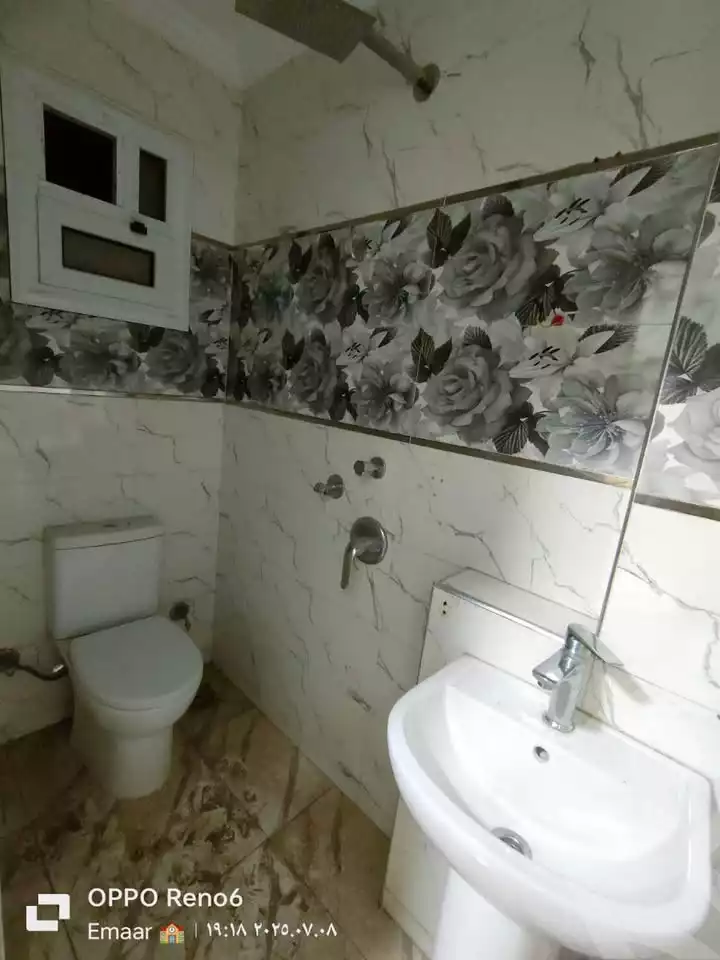 https://aqarmap.com.eg/en/listing/6126630-for-sale-qalyubia-shubra-el-khaima-om-bayoumi