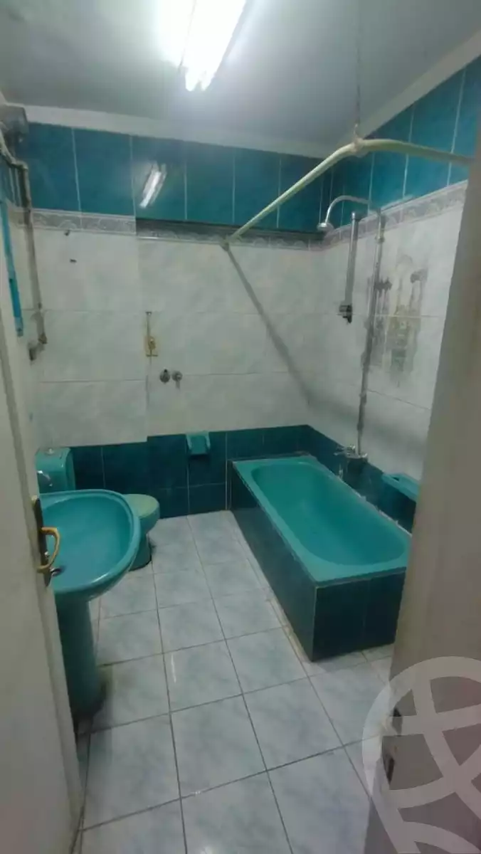https://aqarmap.com.eg/en/listing/6126935-for-rent-cairo-helwan-helwan-el-sharkeya-abd-el-rahman-pasha-st