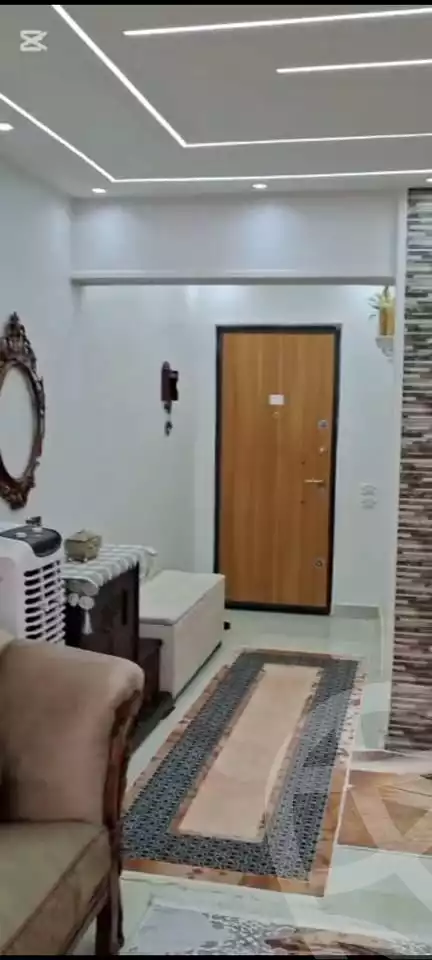 https://aqarmap.com.eg/en/listing/6127256-for-sale-cairo-el-haram-shareaa-khatem-el-morsalen