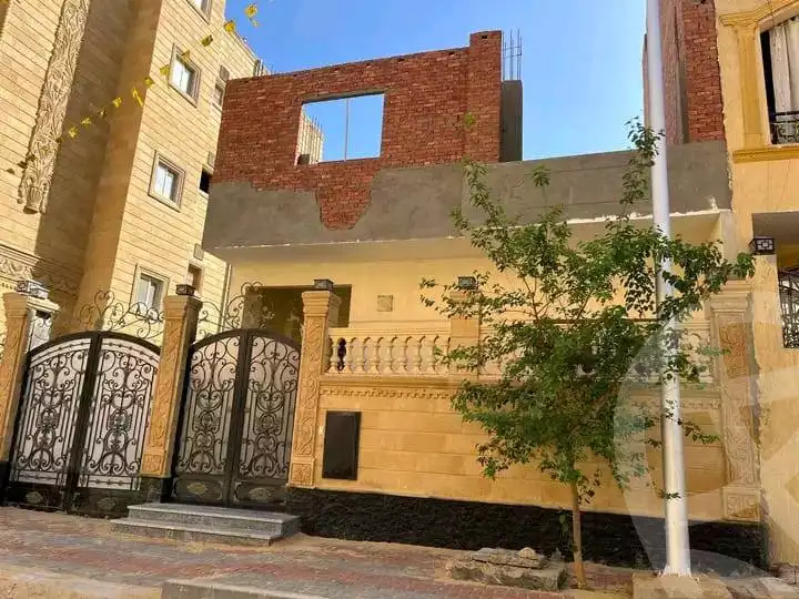 https://aqarmap.com.eg/ar/listing/6127854-for-sale-cairo-15th-of-may-mjwr-1