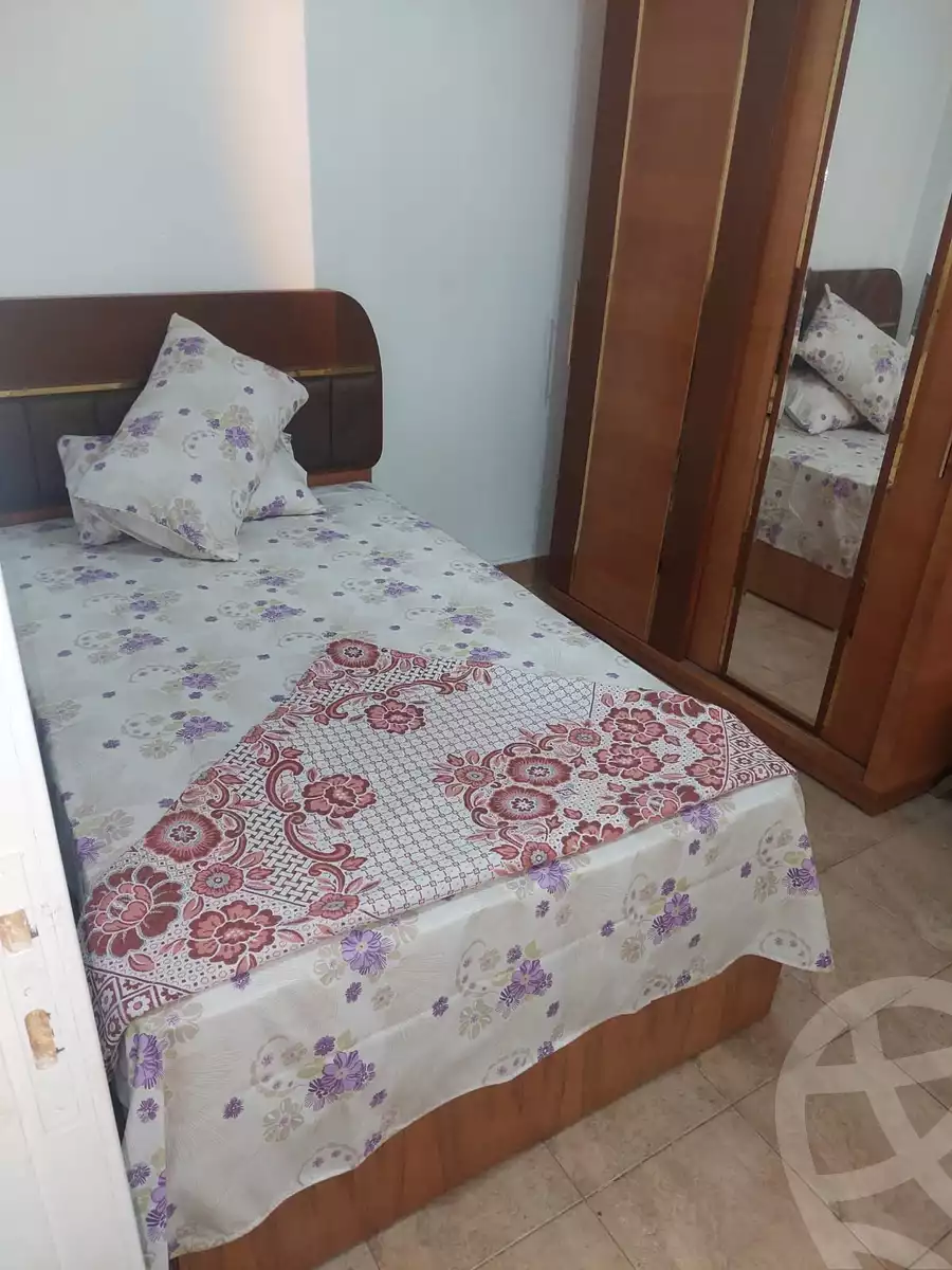 https://aqarmap.com.eg/en/listing/6128371-for-sale-cairo-manial-shr-lkhshyd