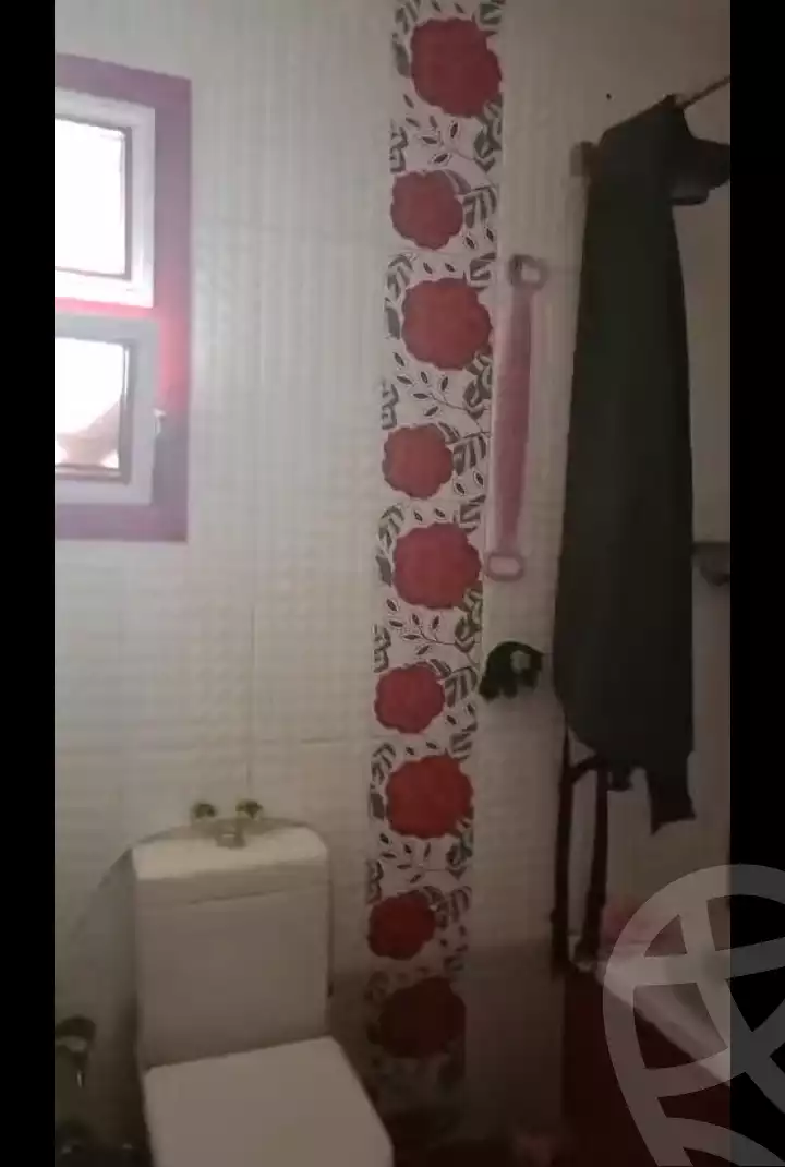 https://aqarmap.com.eg/ar/listing/6128442-for-sale-alexandria-l-jmy-lbytsh-ibrahim-othman-st