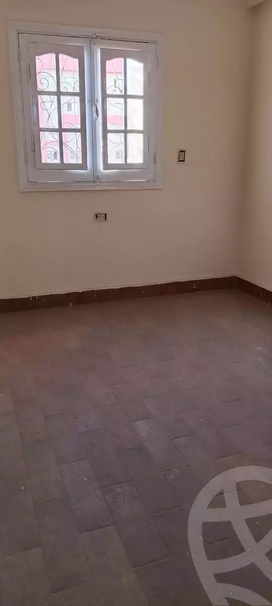 https://aqarmap.com.eg/ar/listing/6128799-for-sale-qalyubia-shubra-el-khaima-el-shareaa-el-gadid-st