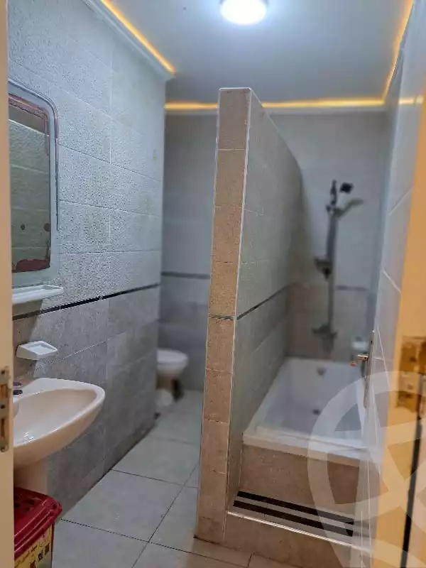 https://aqarmap.com.eg/ar/listing/6130044-for-rent-cairo-el-sheikh-zayed-city-el-hay-elsades-ashaer
