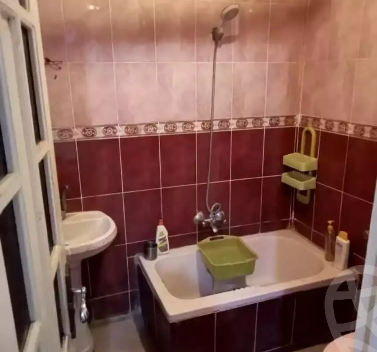 https://aqarmap.com.eg/en/listing/6130324-for-sale-alexandria-l-jmy-lbytsh-ain-shams-st