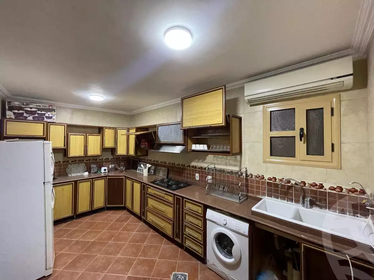 https://aqarmap.com.eg/ar/listing/6131356-for-rent-cairo-manial-kwrnysh-lmnyl