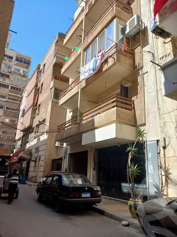 https://aqarmap.com.eg/ar/listing/6132211-for-sale-alexandria-glim