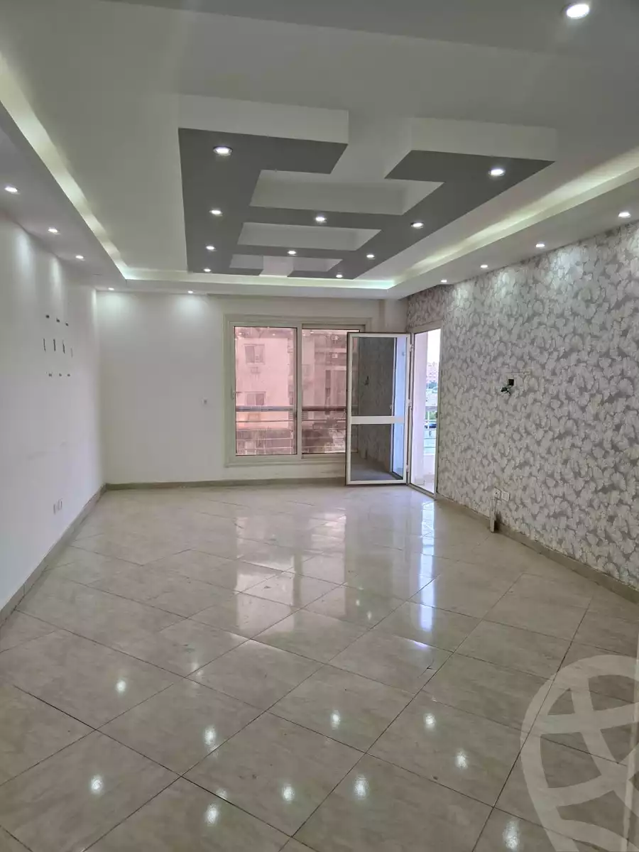 https://aqarmap.com.eg/en/listing/6132756-for-sale-cairo-el-sheikh-zayed-city-compounds-dr-msr