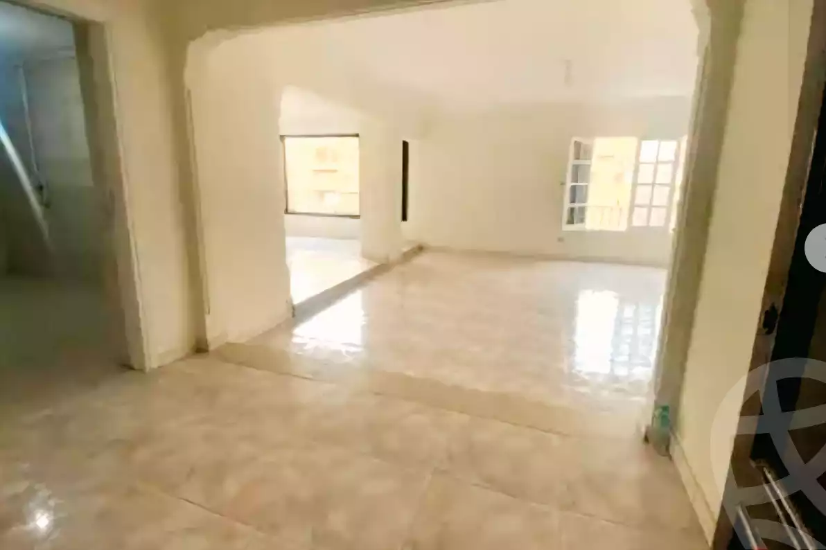 https://aqarmap.com.eg/en/listing/6134018-for-sale-cairo-hadayek-el-koba-wali-al-ahd-st