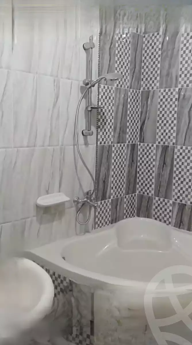 https://aqarmap.com.eg/ar/listing/6134303-for-sale-gharbia-tanta-segar