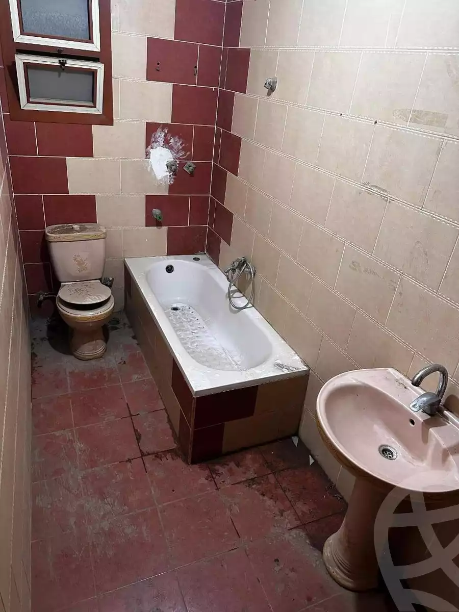 https://aqarmap.com.eg/ar/listing/6134979-for-sale-qalyubia-shubra-el-khaima