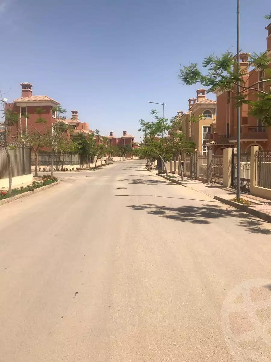 https://aqarmap.com.eg/ar/listing/6135057-for-sale-cairo-6th-of-october-compounds-nyoum-october-arab-developmentt
