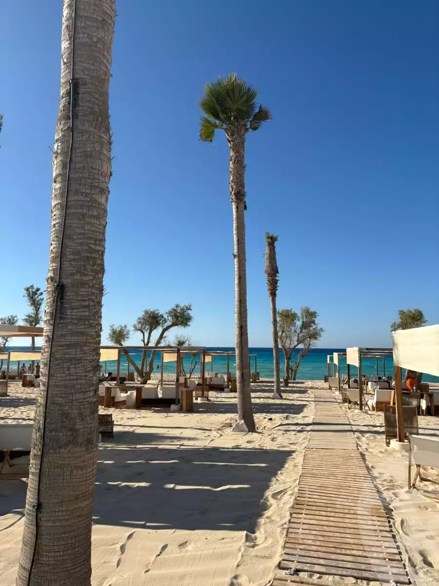 https://aqarmap.com.eg/ar/listing/6135550-for-sale-marsa-matruh-marsa-matrouh-resorts-marsa-baghush-resort-shehab-mazhar