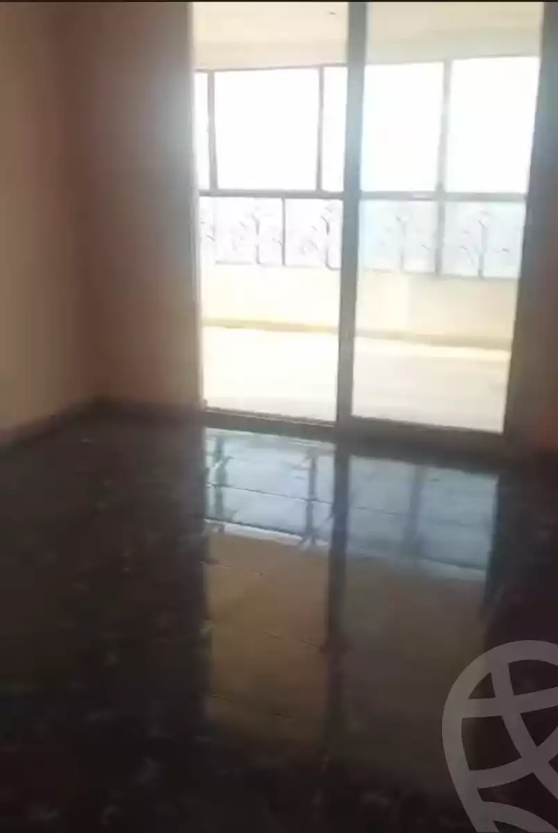 https://aqarmap.com.eg/en/listing/6135654-for-rent-suez-bwr-twfyq