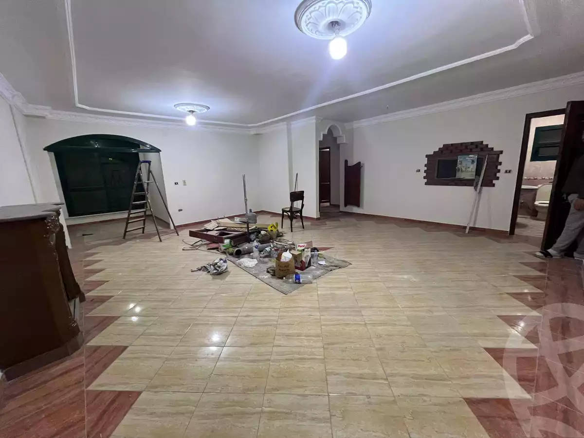 https://aqarmap.com.eg/en/listing/6136273-for-sale-cairo-helwan-helwan-el-sharkeya-mostafa-safwat-st