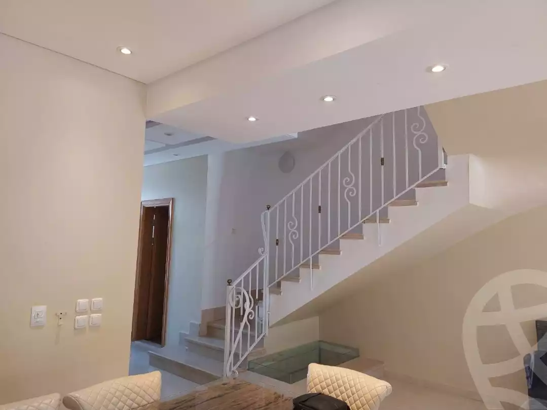 https://aqarmap.com.eg/ar/listing/6137006-for-rent-cairo-el-sheikh-zayed-city-compounds-kmbwnd-ljry-swdyk
