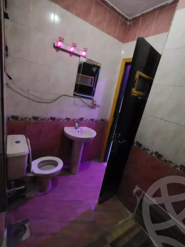 https://aqarmap.com.eg/en/listing/6137052-for-sale-qalyubia-shubra-el-khaima-om-bayoumi