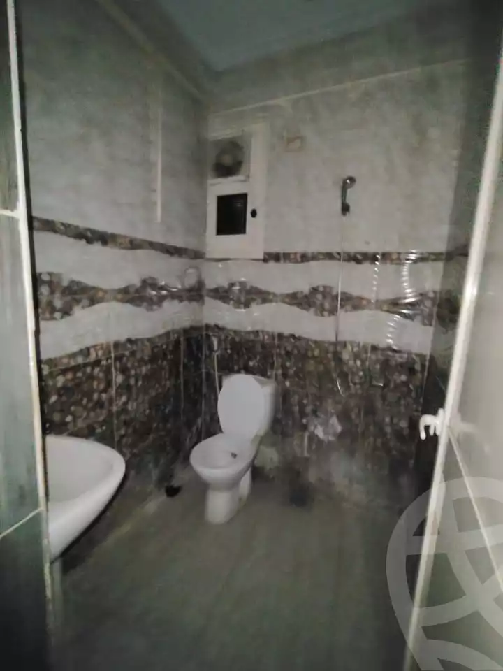 https://aqarmap.com.eg/ar/listing/6137144-for-sale-qalyubia-shubra-el-khaima-om-bayoumi