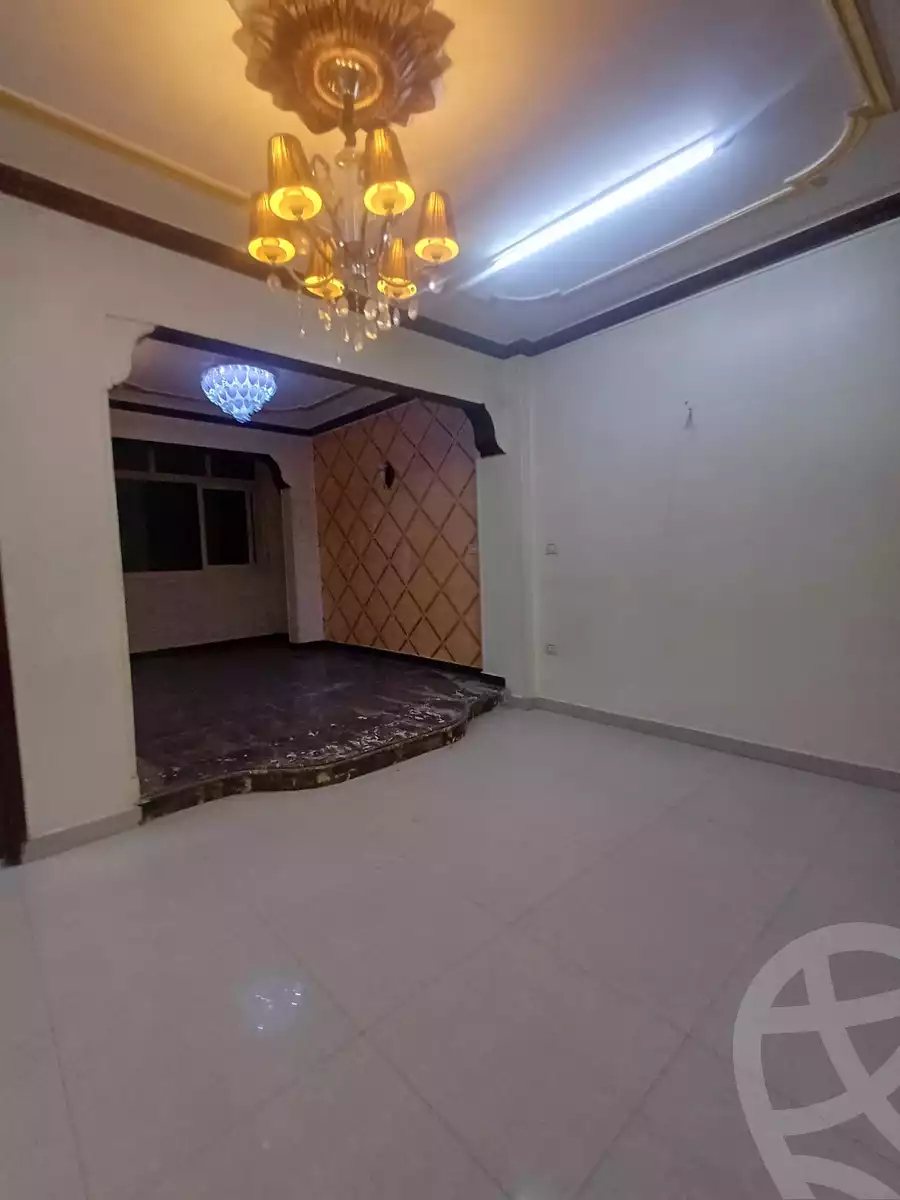 https://aqarmap.com.eg/ar/listing/6137434-for-sale-qalyubia-shubra-el-khaima-el-shareaa-el-gadid-st
