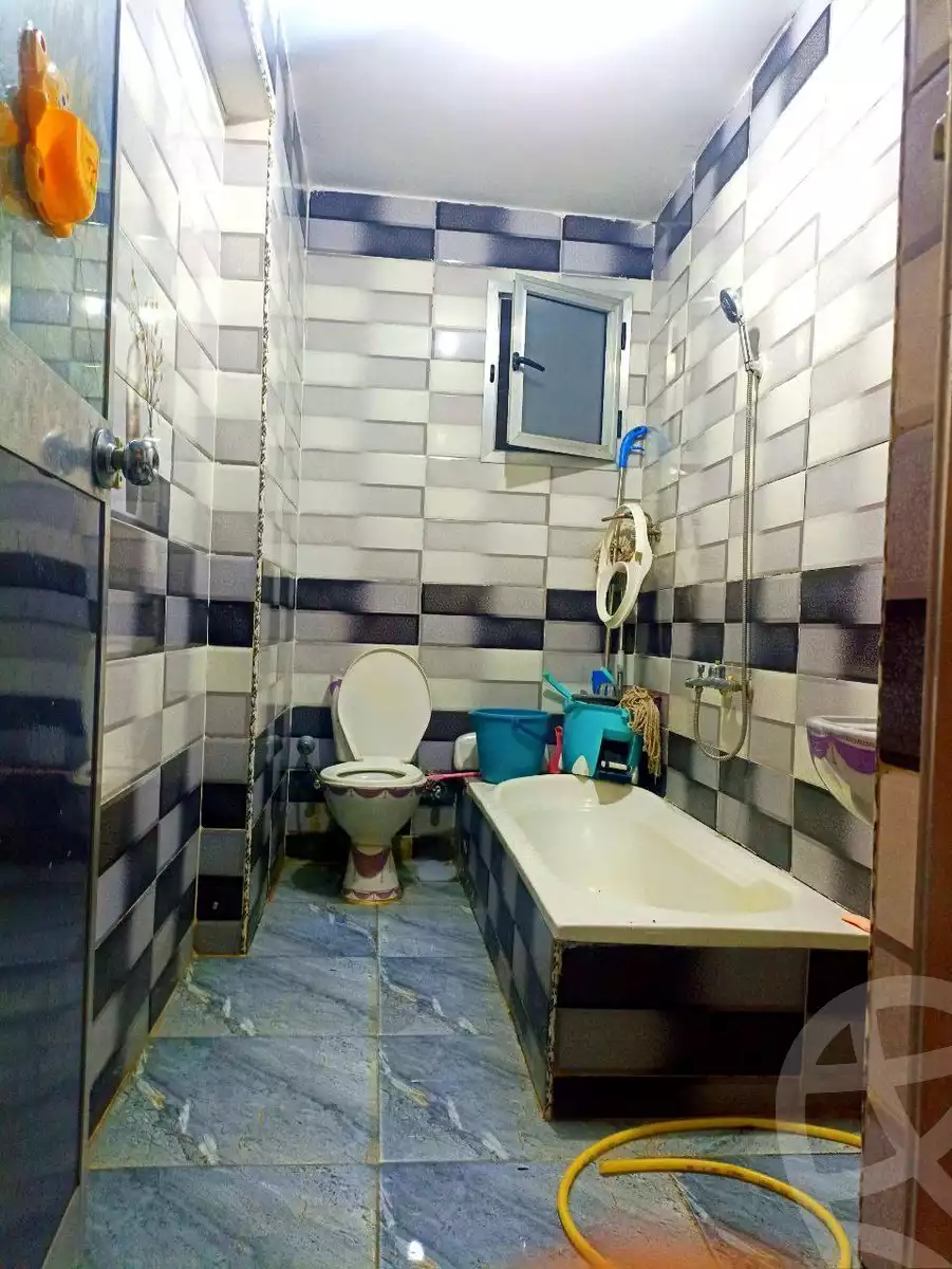 https://aqarmap.com.eg/ar/listing/6137965-for-sale-qalyubia-shubra-el-khaima-shubra-el-khaima-city-ahmed-oraby-st