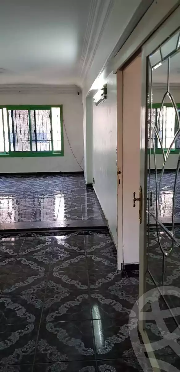 https://aqarmap.com.eg/en/listing/6138189-for-sale-cairo-helwan-helwan-el-sharkeya-saleh-sobhy-st