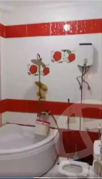 https://aqarmap.com.eg/ar/listing/6138838-for-sale-qalyubia-shubra-el-khaima-el-shareaa-el-gadid-st