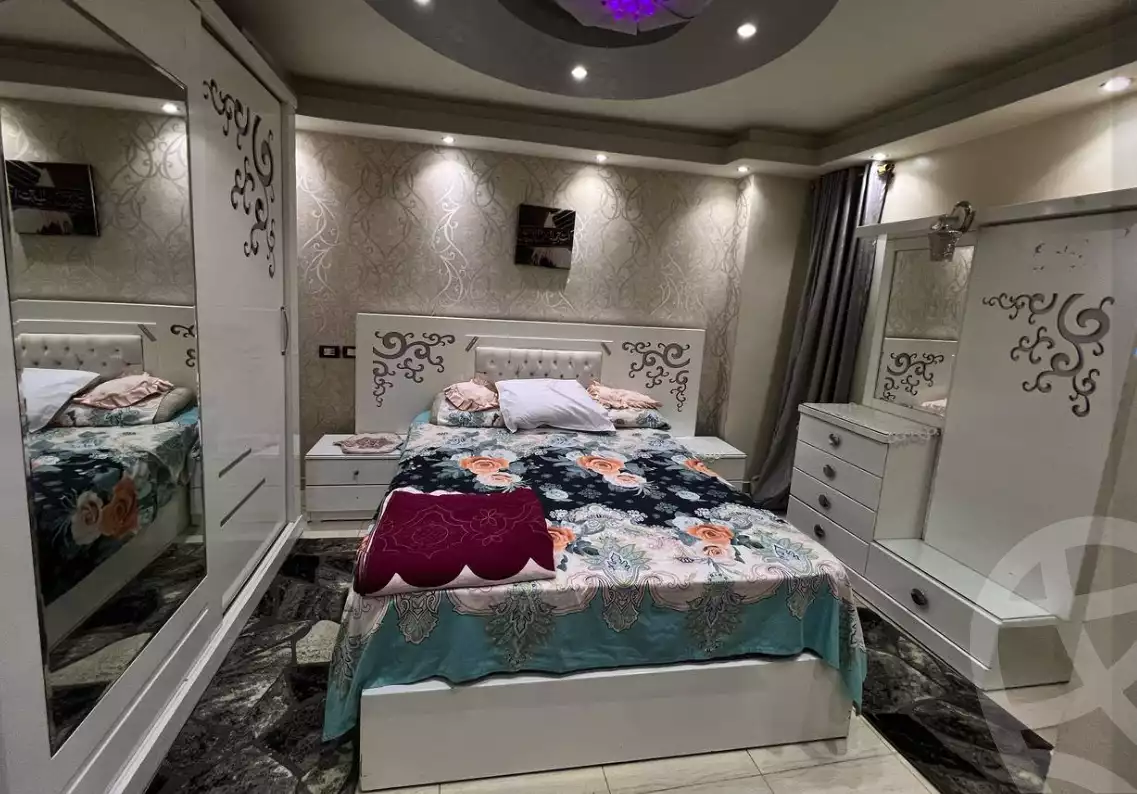 https://aqarmap.com.eg/ar/listing/6139645-for-sale-cairo-ain-shams-jsr-lswys