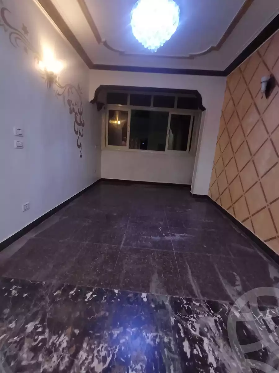 https://aqarmap.com.eg/en/listing/6139780-for-sale-qalyubia-shubra-el-khaima-el-shareaa-el-gadid-st