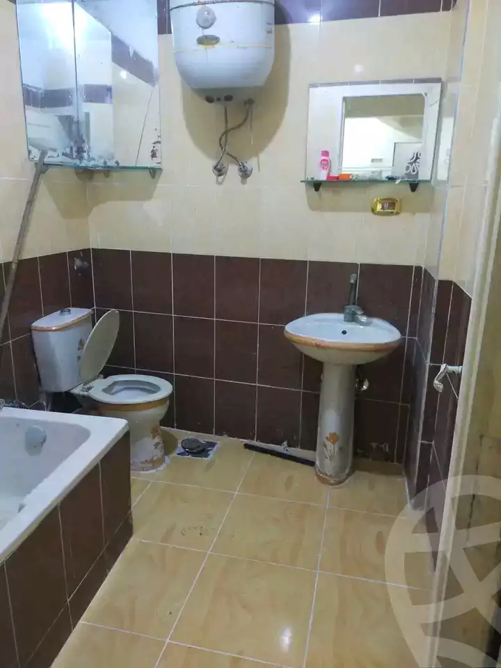https://aqarmap.com.eg/ar/listing/6140055-for-sale-alexandria-l-jmy-el-hanouvel-abo-bakr-el-sedeek-st