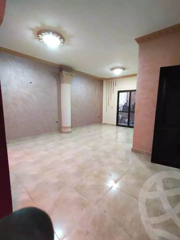 https://aqarmap.com.eg/en/listing/6141395-for-sale-qalyubia-shubra-el-khaima-om-bayoumi