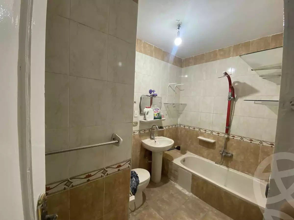 https://aqarmap.com.eg/en/listing/6142082-for-sale-cairo-faisal-el-matbeaa-amr-ibn-al-aas-st