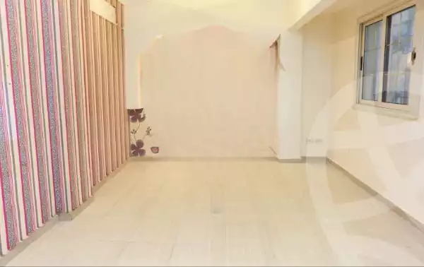 https://aqarmap.com.eg/en/listing/6142758-for-sale-alexandria-camp-cesar-al-dahan-st