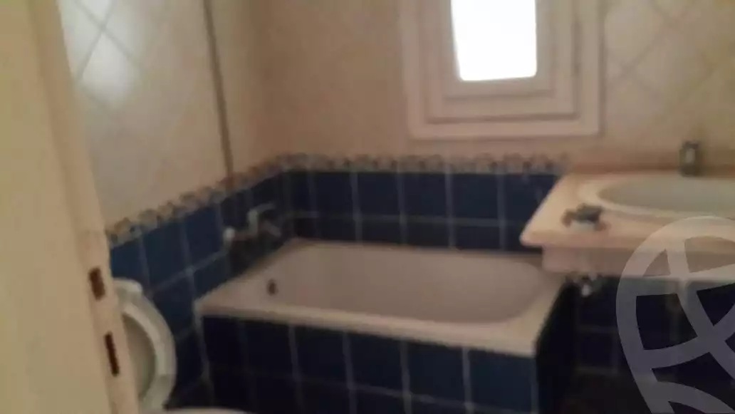 https://aqarmap.com.eg/ar/listing/6143477-for-sale-cairo-el-sheikh-zayed-city-alex-cairo-desert-road-mdyn-sfnks-ljdyd-sandorini