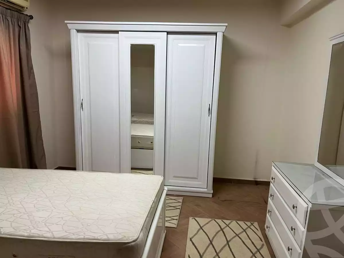 https://aqarmap.com.eg/ar/listing/6143498-for-sale-cairo-el-sheikh-zayed-city-compounds-hadayek-el-mohandiseen