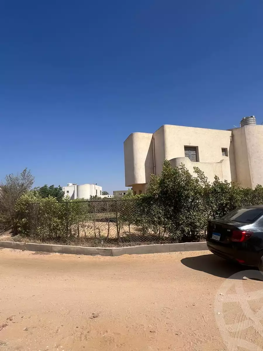 https://aqarmap.com.eg/ar/listing/6143557-for-sale-cairo-el-sheikh-zayed-city-alex-cairo-desert-road-mdyn-sfnks-ljdyd-sandorini