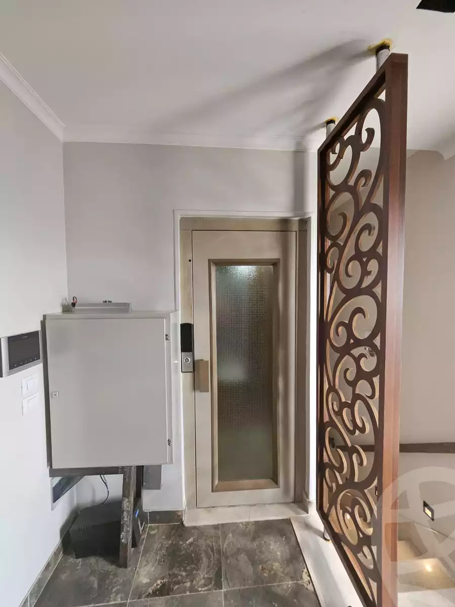 https://aqarmap.com.eg/en/listing/6143586-for-sale-cairo-el-sheikh-zayed-city-compounds-continental-residence