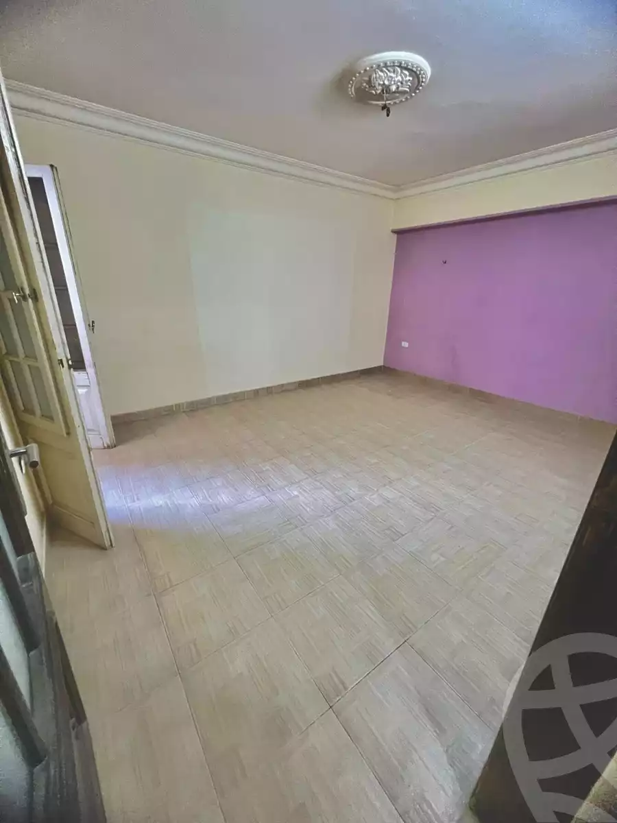 https://aqarmap.com.eg/en/listing/6143734-for-sale-cairo-helwan-helwan-el-sharkeya-saleh-sobhy-st