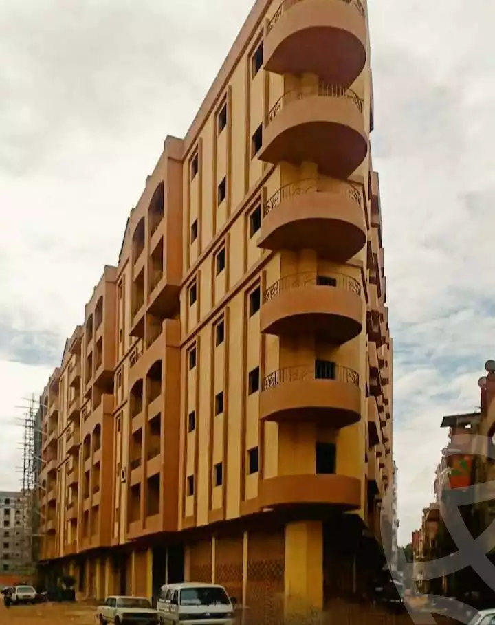 https://aqarmap.com.eg/ar/listing/6145418-for-sale-gharbia-tanta-tanta-city-omar-ibn-al-khatab-st