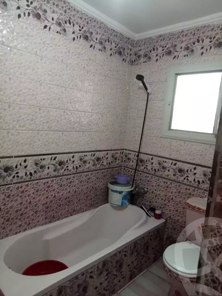 https://aqarmap.com.eg/en/listing/6146336-for-sale-alexandria-moharram-bey-othman-galal-st